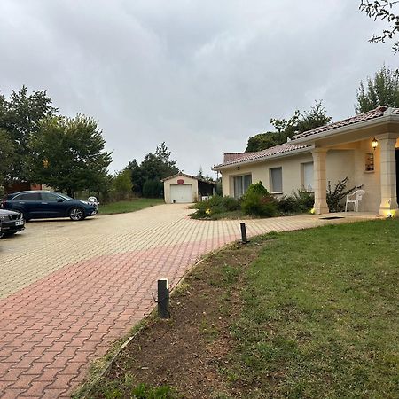 Appartement Prive Dans Villa Montauban Dış mekan fotoğraf