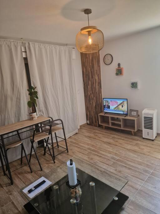 Appartement Prive Dans Villa Montauban Dış mekan fotoğraf