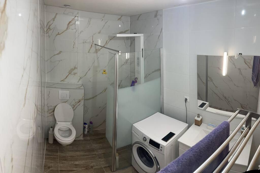 Appartement Prive Dans Villa Montauban Dış mekan fotoğraf